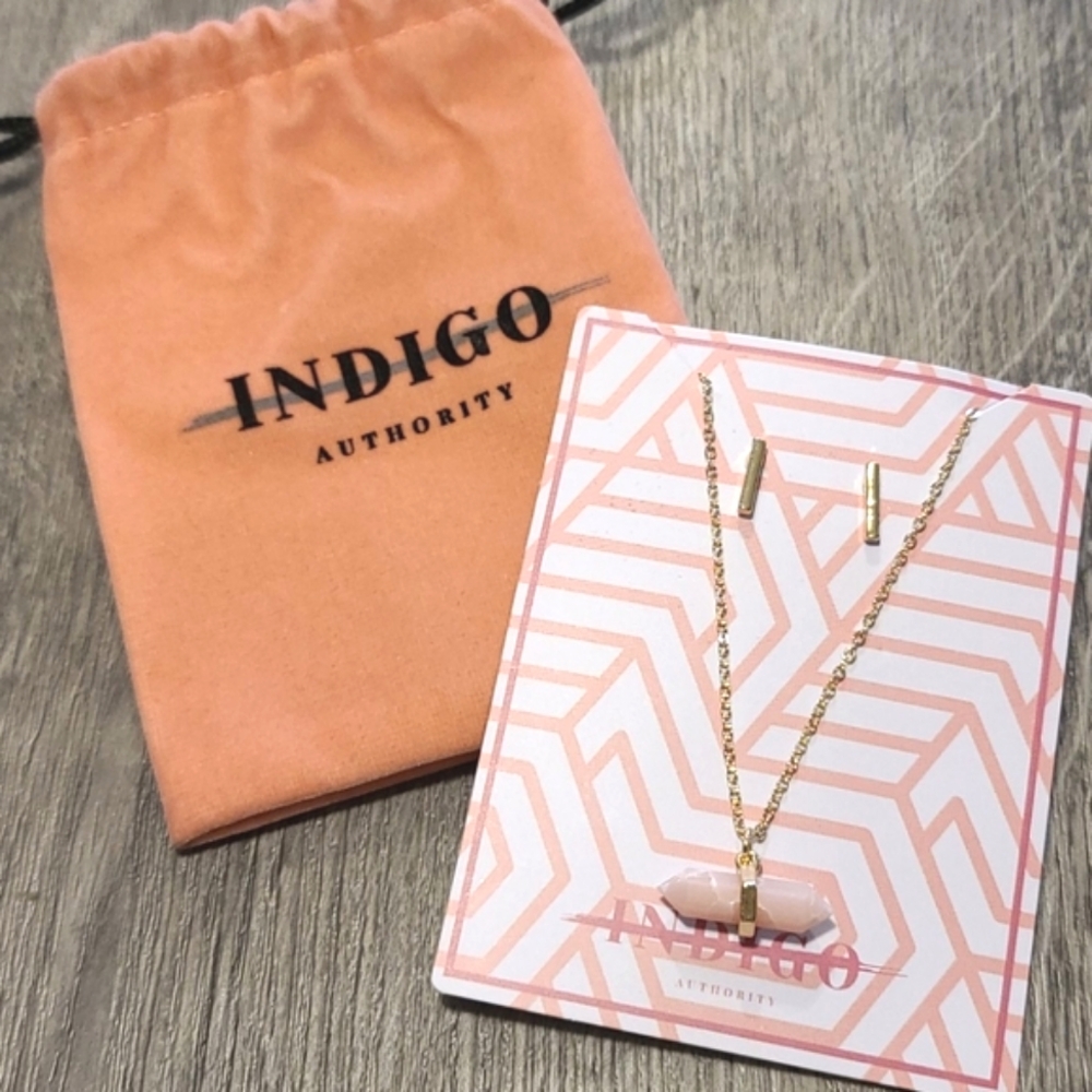 CLEARANCE Indigo Authority Bar Stud & Rose Quartz Gold Necklace